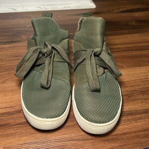 Steve Madden shoes